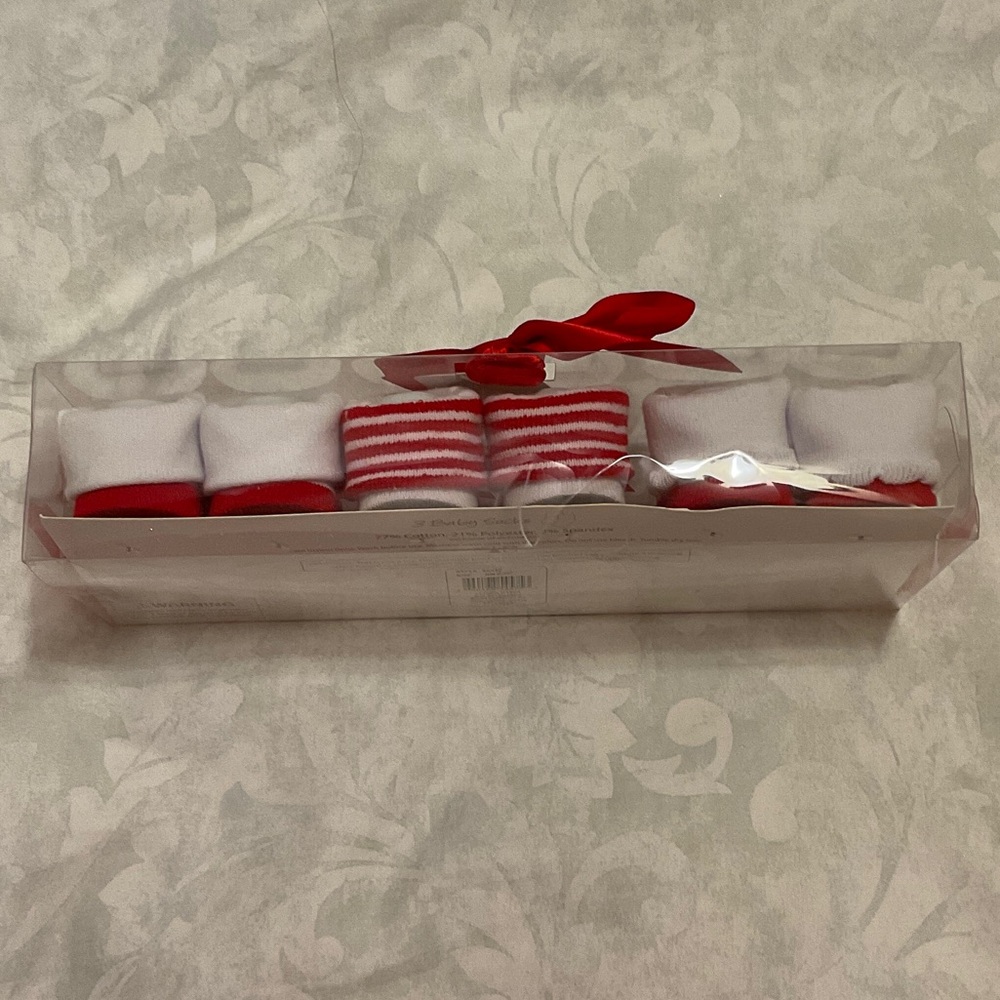 Hudson Baby Red and White Holiday Socks Set - Picture 2 of 4